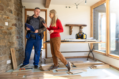 homeowner talking with a contractor